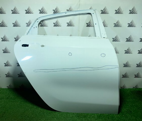 Дверь задняя, правая 68158726AD CHRYSLER