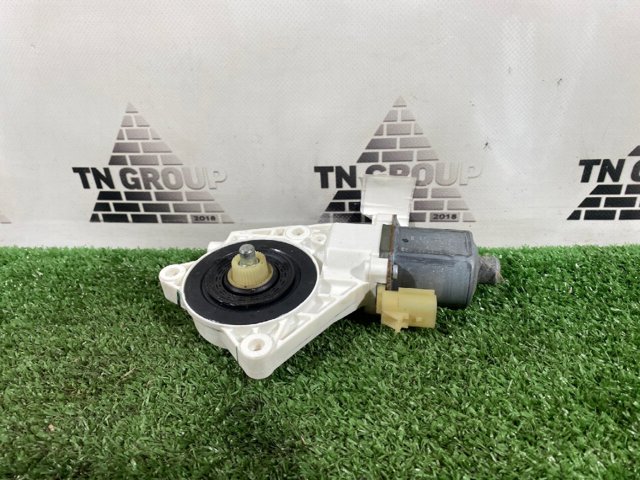 68170371AA CHRYSLER Мотор стеклоподъемника двери задней левой купить в Одесса