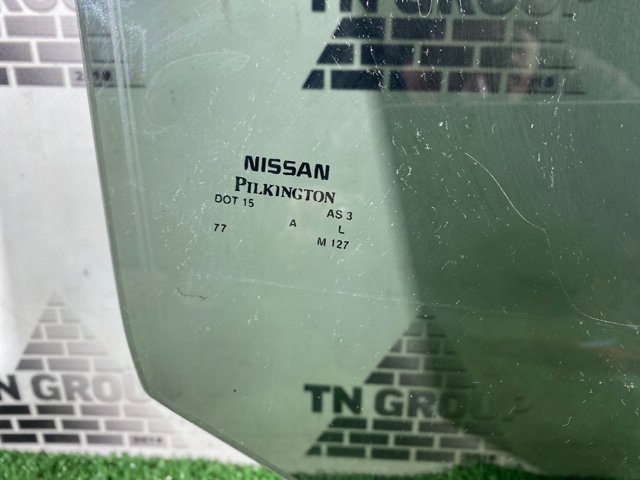 823006FL1A NISSAN Стекло двери задней правой купить в Николаев