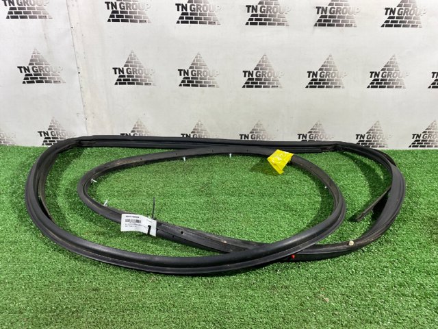NISSAN 828314BA0A в наличии Винница