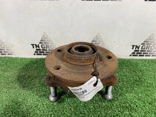 Ступица колеса передняя 8K0407613B PORSCHE