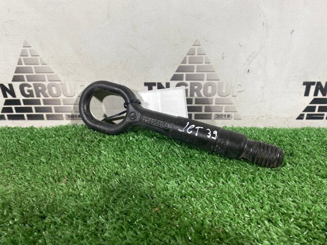 Крюк буксировочный 8K0805615A VAG
