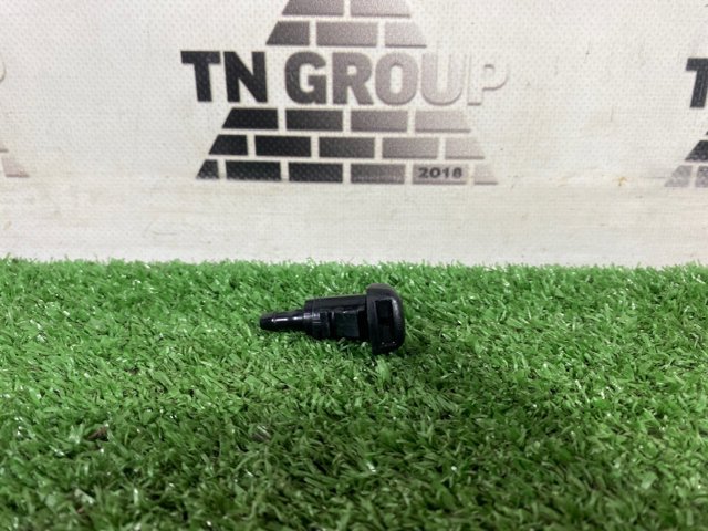 Форсунка омывателя лобового стекла 986302K100 HYUNDAI