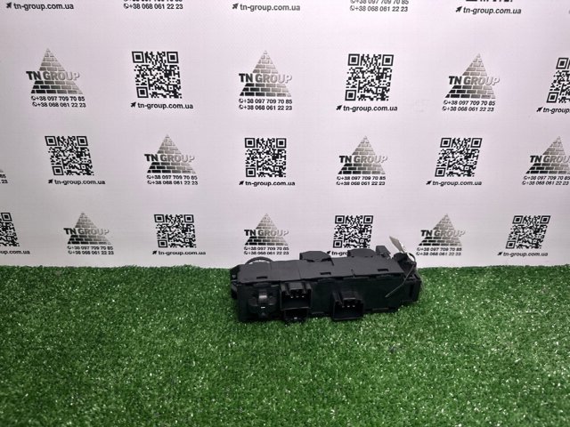 BM5T14A132AA FORD Кнопочный блок управления стеклоподъемником передний левый купить в Николаев