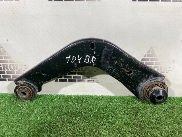 Балансир подвески задний правый E1GZ5500A FORD