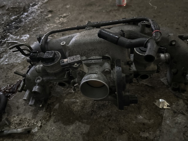 Дроссельная заслонка 16112AA190 SUBARU