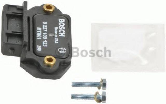 Модуль зажигания, коммутатор 0227100123 BOSCH