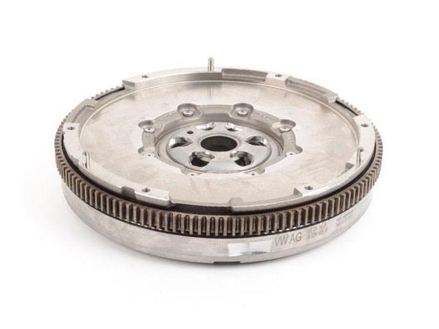 Маховик двигателя 04L105266A VAG