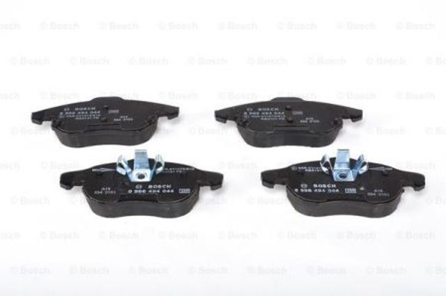 Колодки тормозные дисковые комплект 0986494044 BOSCH