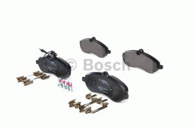 Передние тормозные колодки Peugeot Expert