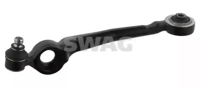 Левый рычаг передней нижней подвески 32730014 SWAG