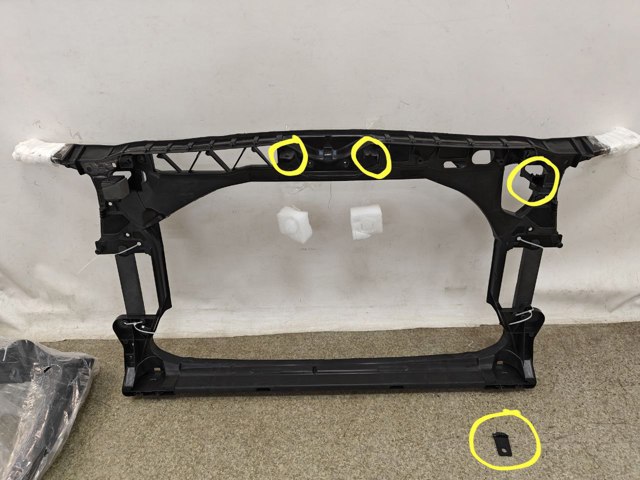 Кронштейн для радиатора 3L805011REF1 AND