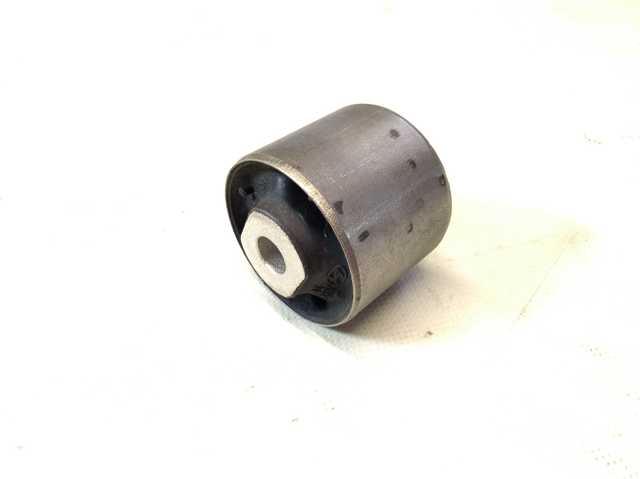 Сайлентблок подрамника задний 539122E400 HYUNDAI