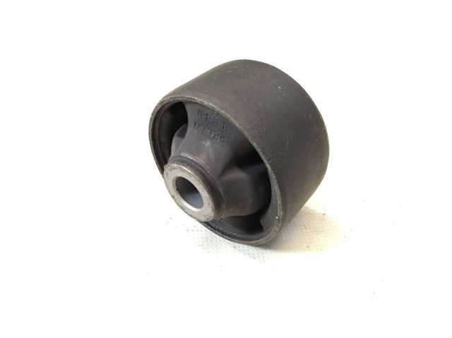 Сайлентблок нижнего переднего рычага 54584D3000 HYUNDAI