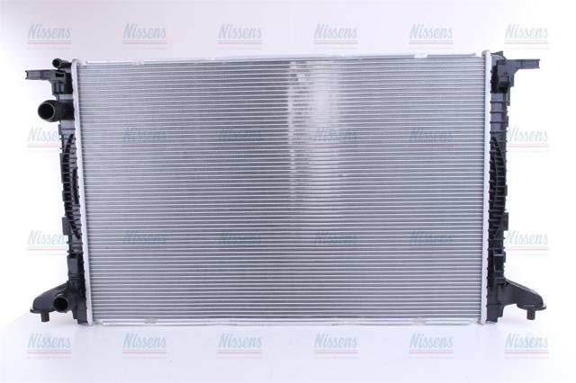 Радиатор основной 606573 NISSENS