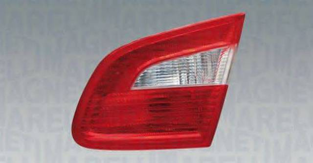 Фонарь задний правый 714027061801 MAGNETI MARELLI