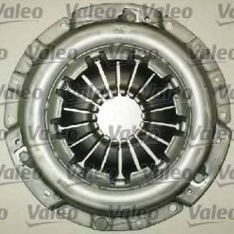 Комплект сцепления (диск, корзина, подшипник) 821099 VALEO