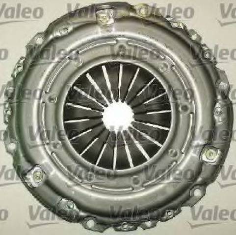 Комплект сцепления (3 части) 826033 VALEO