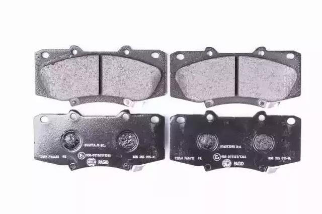Колодки передние 8DB355015821 HELLA