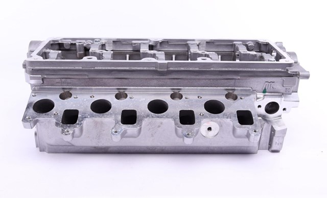 ГБЦ мотора 908728 AMC