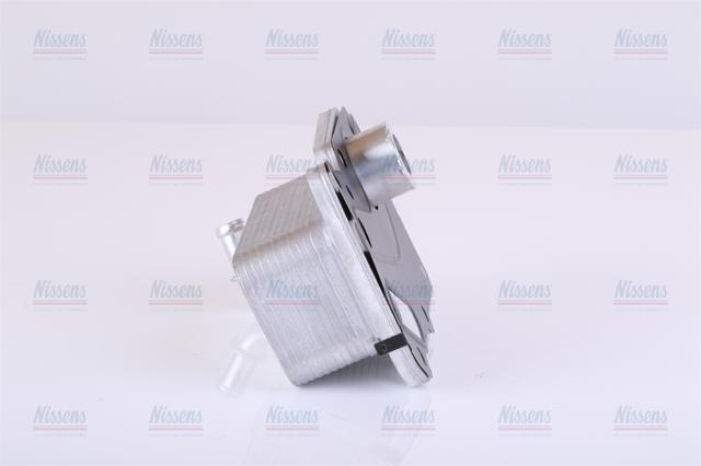 Радиатор масляный 91242 NISSENS