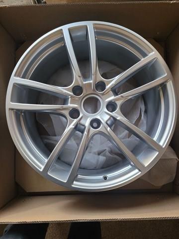 Оригинальные диски 9Y0601025D88Z PORSCHE