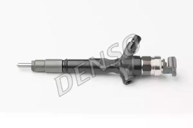 Форсунка дизельная в сборе DCRI107780 DENSO