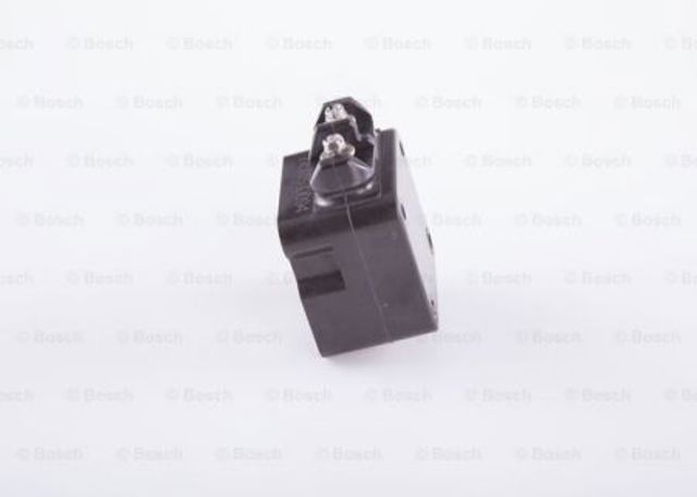 Втягивающее F00HN37431 BOSCH