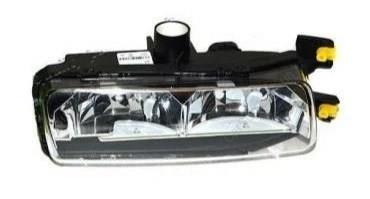 Противотуманка правая LR080283 LAND ROVER