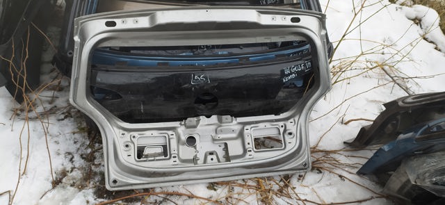 Крышка багажника 1S6827025G VAG