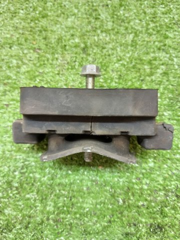 22316769848 BMW Подушка коробки передач купить в Кривой Рог