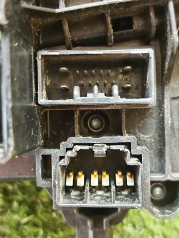 VOLVO 31443884 Подрулевой переключатель в наличии Харьков