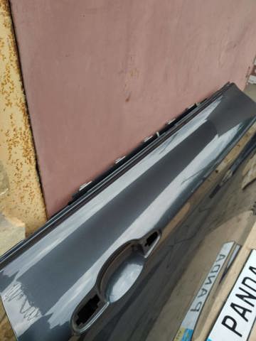 Задняя правая дверь 41007347714 BMW