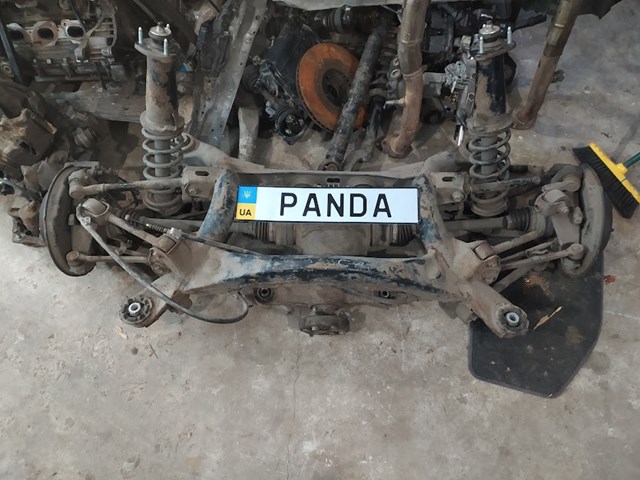 Задний дифференциал редуктор 4111030A60 TOYOTA