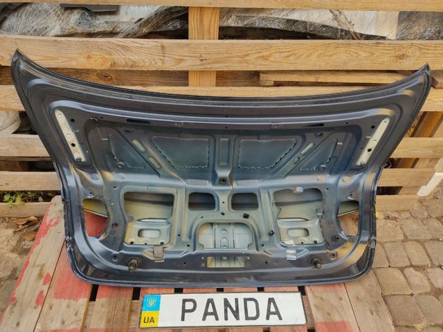 Крышка багажника 41627240552 BMW