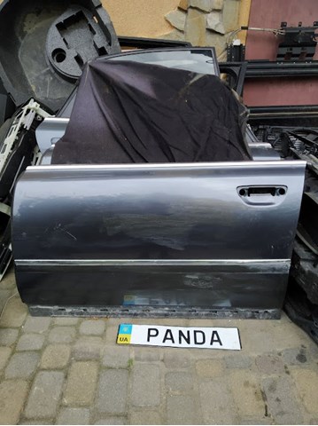 Водительская дверь Audi A8 D3