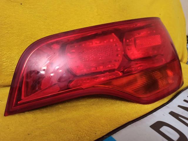 Фонари задние 4L0945094 VAG