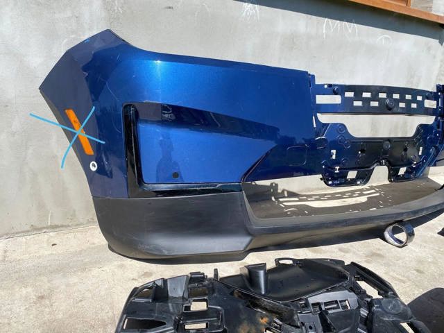 BMW 51115A3ADE0 Передний бампер в наличии Запорожье