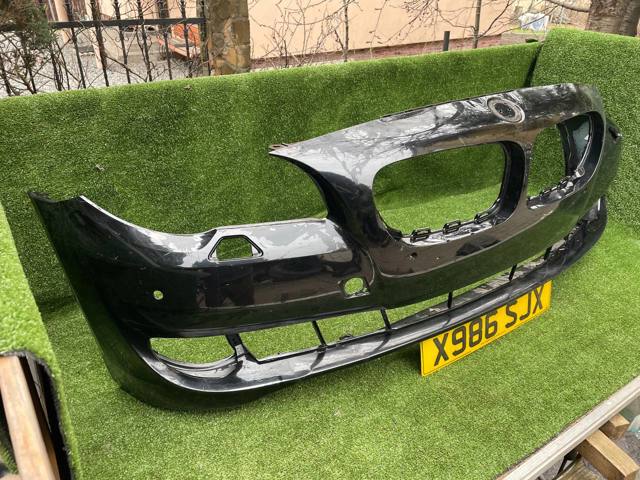 BMW 51117261804 Передний бампер в наличии Каменское