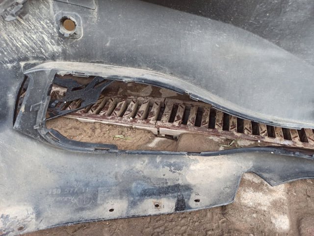 BMW 51117363275 Передний бампер в наличии Чернигов