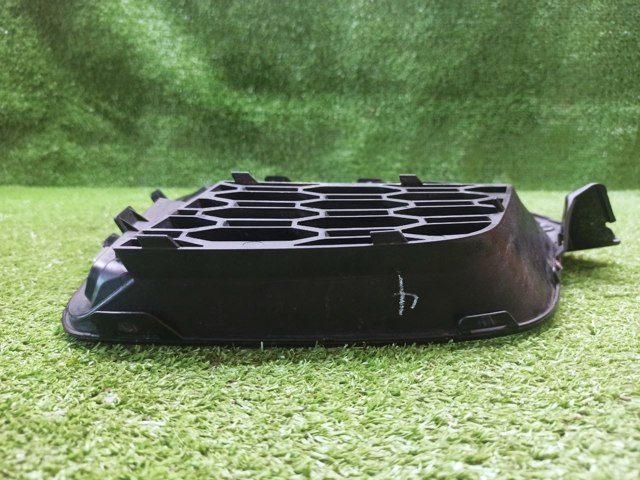 51118092759 BMW Решетка радиатора левая купить в Кривой Рог