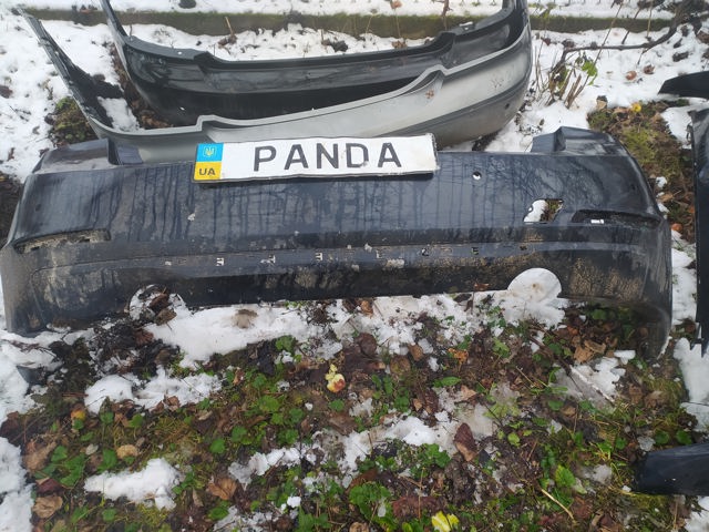 Задний бампер 51127312729 BMW