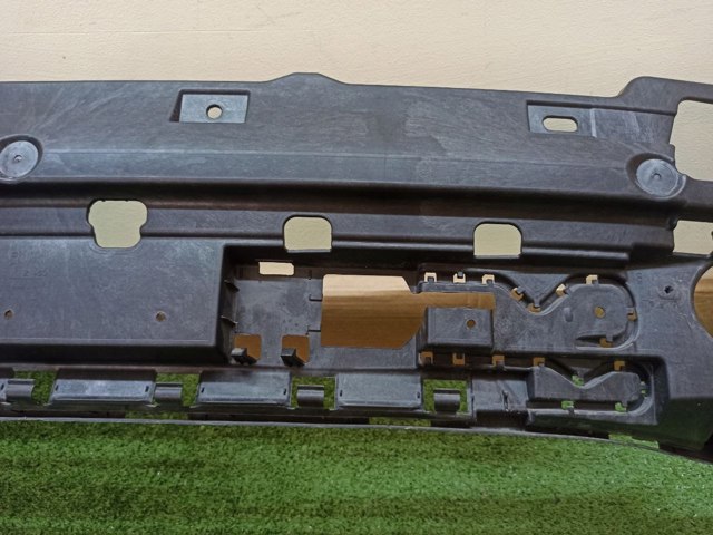 51127357142 BMW Кронштейн бампера заднего центральный купить в Львов