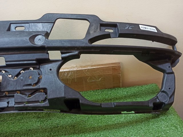 BMW 51127357142 Кронштейн бампера заднего центральный в наличии Сумы