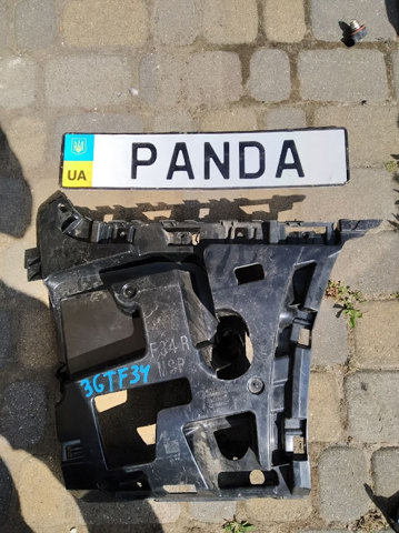 Направляющая заднего бампера, правая 51128057208 BMW
