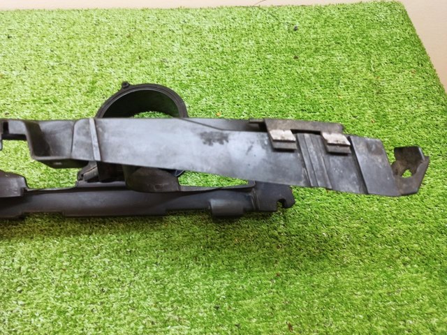 51131944137 BMW Решетка радиатора левая купить в Львов