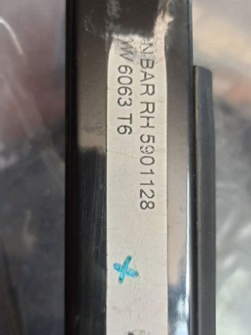 51139466546 BMW Стекло-форточка двери передней правой купить в Украина