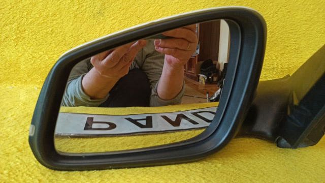 Зеркало левое 51167242701 BMW