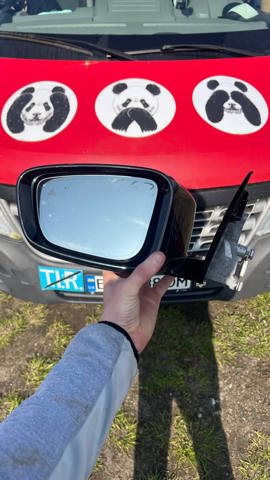 Левое боковое зеркало 51167485259 BMW