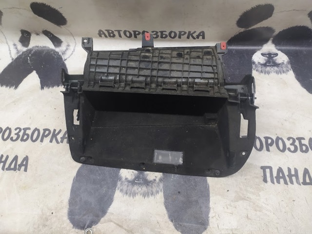 Ящик перчаточный (бардачок) 51169242082 BMW